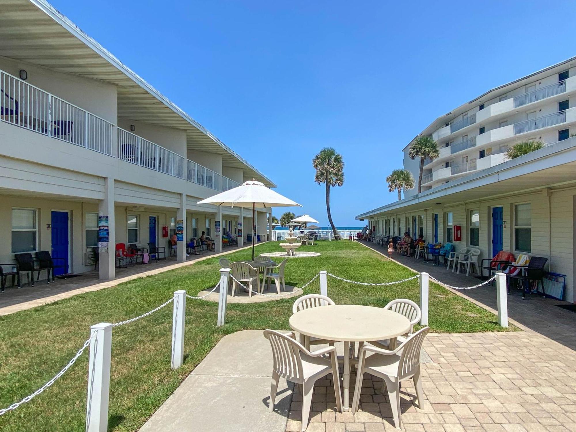 Ocean Court Beachfront Hotel Daytona Beach Exterior foto